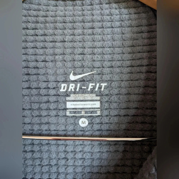 Nike Dri-Fit 3/4 Pullover in Dark Gray size Medium Performance Athletic Active - Picture 6 of 8